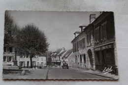 Cpsm 1956, Beynes, La Place De La République, Yvelines 78 - Beynes