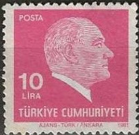 TURKEY 1979 Kemal Ataturk - 10l - Mauve MNG Larger Size 22 X 22 Mm - Nuevos