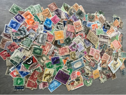 LOT D' Environ 9000 TIMBRES  De DIFFERENTS PAYS - OBLITERES - Alla Rinfusa (min 1000 Francobolli)