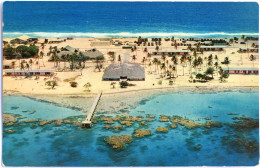 Carte Postale : Polynésie Française : Atoll De HAO Base Avancée, Le Foyer Du Soldat, Vue Aérienne - Französisch-Polynesien