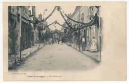 CPA - COUR-CHEVERNY (Loir Et Cher) - Rue Nationale - Cheverny