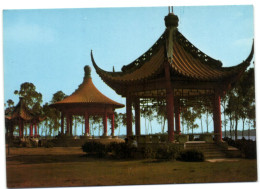 Chengching Lake And The 3 Pavillions - Taiwan