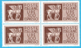 ZBEQ76001 ITALIA 1976 ESPRESSO CAVALLI ALATI LIRE 300 QUARTINA NUOVA MNH ** - Express-post/pneumatisch