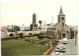 Antoing (Calonne) - Eglise Saint-Eloi A L'arrière-plan La Clinkererie C.B.R. - Antoing