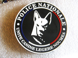 COLLECTION P.N /  U.C.L CHIEN 988 NOUMEA SUR SCRATCH  90MM - Police & Gendarmerie