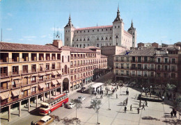 Tolède - Place De Zocodover Et Alcazar - Toledo