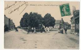 CPA - CHAON (Loir Et Cher) - Place De La République - Autres & Non Classés