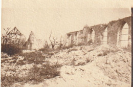 Photo 1916 OOSTKERKE (Diksmuide) - Les Ruines De L'église (A252, Ww1, Wk 1) - Diksmuide