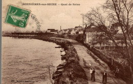 CPA Bonnières-sur-Seine Quai De Seine - Animée - Bonnieres Sur Seine