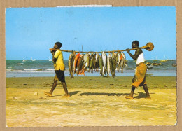 KENYA THE FISHERMAN 1972 N°G234 - Kenya