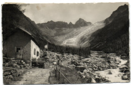 Le Pavillon Du Glacier Du Trient - Les Ecandies Et La Pte. D'Orny - Trient
