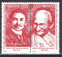 INDIA 1995 GANDHI AND INDO -SOUTH AFRICA COOPERATION SE-TENANT PAIR  MNH - Ongebruikt