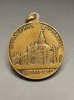 PENDENTIF MEDAILLE EXPOSITION UNIVERSELLE DE TURIN 1911 ITALIE / 21mm 4.26g - Professionnels/De Société