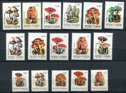 Argentine ** N° 1792 à 1794 - 1800/1801 - 1808 - 1823 à 1826 - 1835 à 1840 - Champignons - Unused Stamps