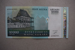 MADAGASCAR 10000 Ariary ND (2003) P85 Neuf UNC - Madagaskar