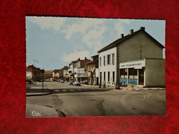 Delcampe - CARTE FAULQUEMONT RUE DE METZ LA POSTE - Faulquemont