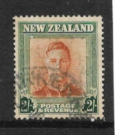 NEW ZEALAND 1947 2s SG 688  FINE USED Cat £2.50 - Gebruikt