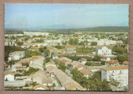 CPSM 84 - SORGUES - Vue Générale - TB PLAN D'ensemble Aérien Centre Village - Détails Rues Maisons - Sorgues