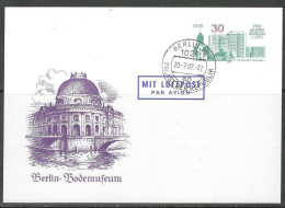 CP - Entier - 750 Jahre Berlin - Bodemuseum - Mit Luftpost - Berlin 1025 - Obli. 20/07/1987 Palast Der Republik. - Postcards - Mint