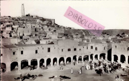 GHARDAIA      ( ALGERIE )    PLACE DU MARCHE - Ghardaïa