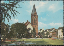 D-53840 Troisdorf / Sieg - Alte Straßenansicht Mit Ev. Johanneskirche - Platz Mit Springbrunnen - Troisdorf