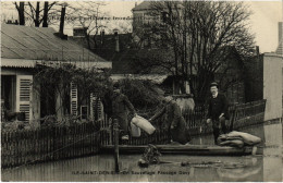 CPA L'ILE-SAINT-DENIS Crue De Janvier 1910 Un Sauvetage Passage Davy (1353245) - L'Ile Saint Denis