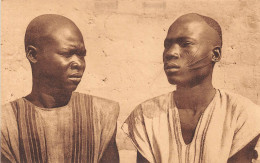 AFRIQUE - BURKINA FASO - Missions Des Pères Blancs - Haute Volta - Type De Bobo Fings - Burkina Faso