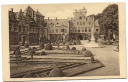 Kasteel Van Gaesbeek - Het Kasteel Gezien Van Het Hoofdplein - Lennik