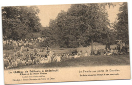 Le Château De Béthanie à Anderlecht - Filiale A Du Mont Thabor - Le Bain Dans Les étangs à Eau Courante - Anderlecht