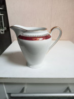 Pot De Lait En Porcelaine De Sologne Hauteur 11 Cm - Sonstige & Ohne Zuordnung