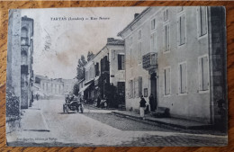 Tartas - Rue Neuve - Café - Voiture, Auto, Automobile Coupé-Course - Tartas