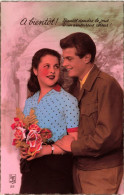 COUPLE - Un Couple Se Regardant Dans Les Yeux - Colorisé - Carte Postale Ancienne - Parejas