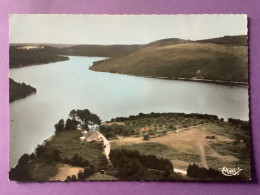 22  CPSM    CAUREL  Lac De GUERLÉDAN    Beau Rivage   Vue Aérienne      Très Bon état - Caurel