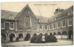 Seclin (Nord) - Hispice - Cour D'Honneur - Seclin