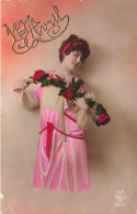 FÊTES ET VOEUX - Poisson D'avril - Une Femme Tenant Une Longue Tige De Roses - Colorisé - Carte Postale Ancienne - Erster April