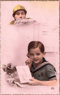 MILITARIA - Un Enfant Avec Une Lettre De Son Père Soldat - Colorisé - Carte Postale Ancienne - Altre Guerre