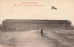 Pau * La Façade De La Caserne Militaire Bernadotte * Avion Aviation * Militaria - Pau