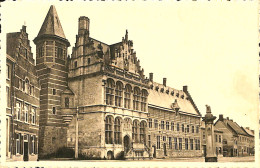 Belgique - Brabant Flamand - Zoutleeuw - Hôtel De Ville Et Gendarmerie - Zoutleeuw