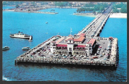 St Petersburg  Florida - Municipal  Recreation Pier Tourists Paradise - Uncirculated Non Circulée By Bob Graber No SK.65 - St Petersburg