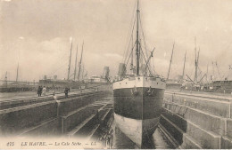 Le Havre * La Cale Sèche * Bateau Paquebot COLOMBIE Ou COLOMBIA En Cale Sèche * Bateaux Colombie - Ohne Zuordnung