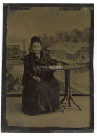 1870. Ca. Ferotípia , Hölgy Festett Háttérrel, érdekes Darab - Ancianas (antes De 1900)