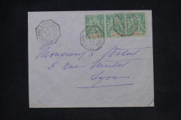 GUYANE - Enveloppe De Guyane Pour Lyon En 1900, Oblitération Ligne Maritime Sur Type Groupe 5ct En Bande De 3 - L 147855 - Briefe U. Dokumente