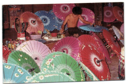 The Home Industire Of Making Umbrellas In Chienmai North Thailand - Thaïlande