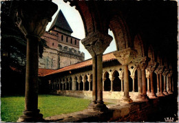 19-10-2023 (4 U 39) France - Eglise De Moissac - Eglises Et Cathédrales