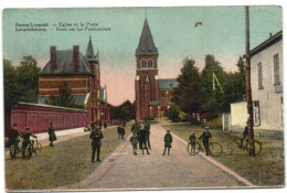 Leopoldsburg - Kerk En Het Postkantoor - Leopoldsburg