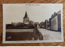 Plouer (sur Rance) - L'Arrivée Du Bourg Par La Route De Dinan - L'Eglise - Plouër-sur-Rance