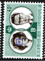 1169  **  2 Griffes Blanches Oeil Reine - 1931-1960