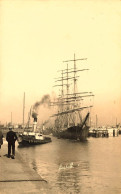 RISBETH * Carte Photo * Bateau Voilier Goëlette Risbeth * Port Remorqueur 4 Mâts * éditeur Feilden à Southport - Veleros