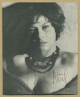Magali Noël (1931-2015) - French Actress - Signed Cut Program Photo - Acteurs & Comédiens