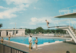 GRAMAT  La Piscine - Gramat